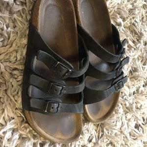 Birkenstock triple strap black size 9